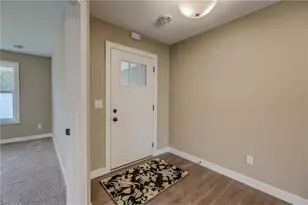 1343 Creekwood Dr, New Richmond, WI 54017 - Photo 10