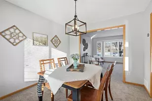 6933 Prairie Ct, Cottage Grove, MN 55016 - Photo 16