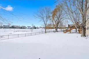 6933 Prairie Ct, Cottage Grove, MN 55016 - Photo 6