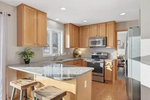 6933 Prairie Ct, Cottage Grove, MN 55016 - Photo 10