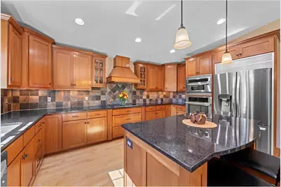 667 Red Maple Lane, Hudson Township, WI 54016 - Photo 36