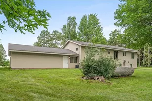 1735 Hwy 63, New Richmond, WI 54017 - Photo 34