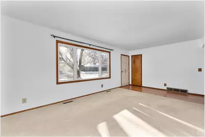 550 Roland Street, Chippewa Falls,  54729 - Photo 10