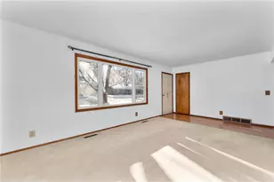 550 Roland St, Chippewa Falls,  54729 - Photo 10