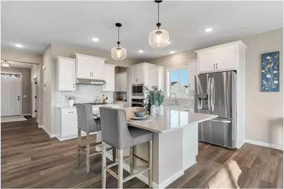 904 Pine Vale Avenue, Somerset, WI 54025 - Photo 6