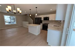 1060 Sharptail Run, New Richmond, WI 54017 - Photo 8