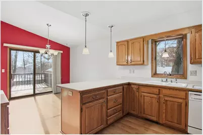 706 Fox Tree Lane, Hudson, WI 54016 - Photo 16