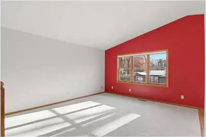 706 Fox Tree Lane, Hudson, WI 54016 - Photo 8