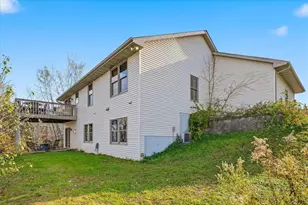 1533 Hallewood Blvd, New Richmond, WI 54017 - Photo 30