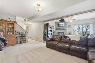 1533 Hallewood Blvd, New Richmond, WI 54017 - Photo 28