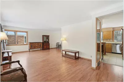 1015 W Maple Street, River Falls, WI 54022 - Photo 6