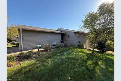 580 Evergreen Drive #21, New Richmond, WI 54017 - Photo 4