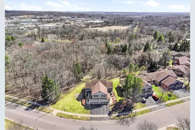 1482 Riverside Drive #1482, River Falls, WI 54022 - Photo 4