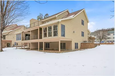 1482 Riverside Drive #1482, River Falls, WI 54022 - Photo 8