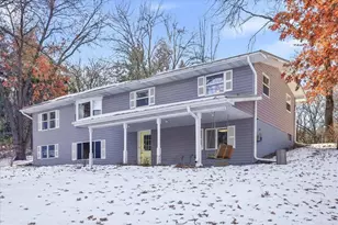 N7691 910th St, River Falls Township, WI 54022 - Photo 6