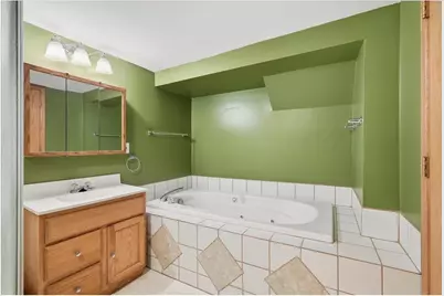 N7691 910th Street, River Falls Township, WI 54022 - Photo 28