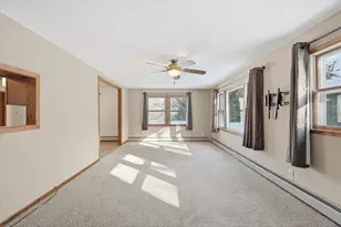 N7691 910th St, River Falls Township, WI 54022 - Photo 10