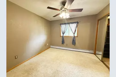 911 Radcliffe Avenue, Altoona, WI 54720 - Photo 38