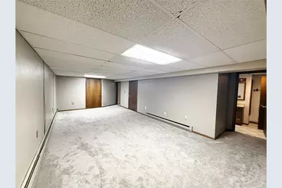 911 Radcliffe Avenue, Altoona, WI 54720 - Photo 16