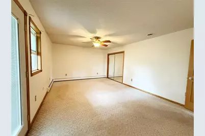 911 Radcliffe Avenue, Altoona, WI 54720 - Photo 34