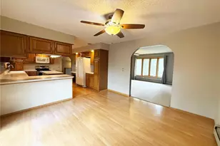 911 Radcliffe Ave, Altoona, WI 54720 - Photo 32