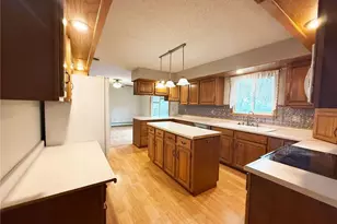 911 Radcliffe Ave, Altoona, WI 54720 - Photo 30