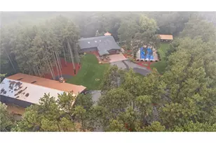 227 River Crest Dr, Hudson, WI 54016 - Photo 2