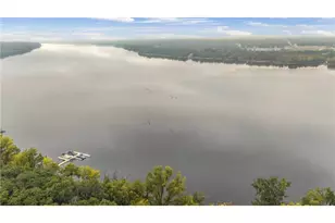 227 River Crest Dr, Hudson, WI 54016 - Photo 4