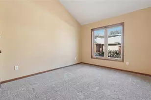 85 Deerwood Ct, Hudson, WI 54016 - Photo 18