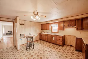 606 W Brown St, Augusta, WI 54722 - Photo 6