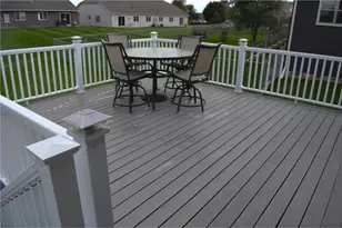 1642 Beaver Way, New Richmond, WI 54017 - Photo 4