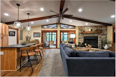 15648 W Victory Heights Circle, Stone Lake, WI 54876 - Photo 18