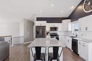 1546 Mallard Ave, Baldwin, WI 54002 - Photo 8