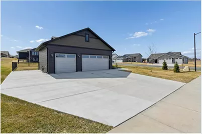 1009 3rd Avenue, Goodhue, MN 55027 - Photo 38