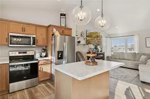 1009 3rd Ave, Goodhue, MN 55027 - Photo 8