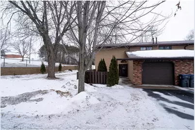 434 E 11th Street #L, New Richmond, WI 54017 - Photo 30