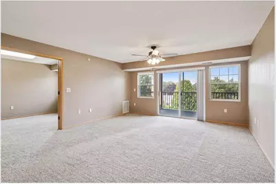 935 Ferndale Street #302, Maplewood, MN 55119 - Photo 14