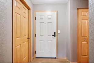 935 Ferndale Street, Maplewood, MN 55119 - Photo 8