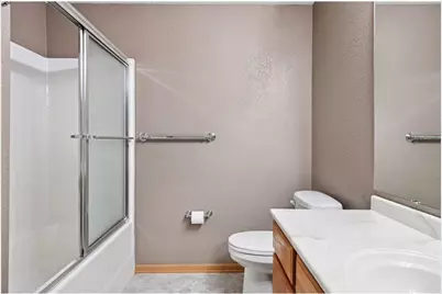 935 Ferndale Street #302, Saint Paul, MN 55119 - Photo 30