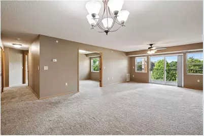 935 Ferndale Street #302, Saint Paul, MN 55119 - Photo 16