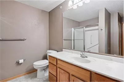 935 Ferndale Street #302, Maplewood, MN 55119 - Photo 30