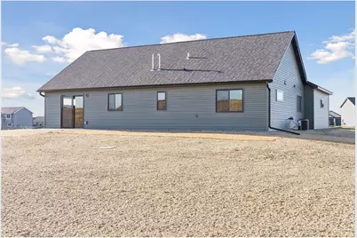 466 Coyote Way, New Richmond, WI 54017 - Photo 40