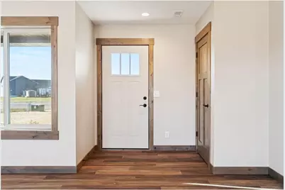 466 Coyote Way, New Richmond, WI 54017 - Photo 18