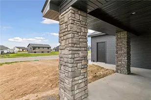 480 Coyote Way, New Richmond, WI 54017 - Photo 32