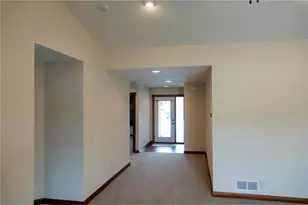 2065 Michael Ln, River Falls, WI 54022 - Photo 4