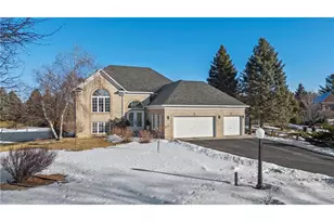 2001 Stonepine Ave, Hudson, WI 54016 - Photo 2