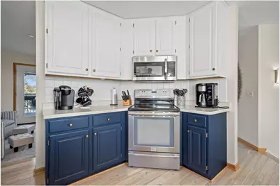 2001 Stonepine Avenue, Hudson, WI 54016 - Photo 14