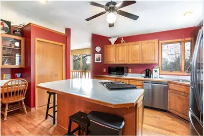 W9294 800th Avenue, River Falls, WI 54022 - Photo 14