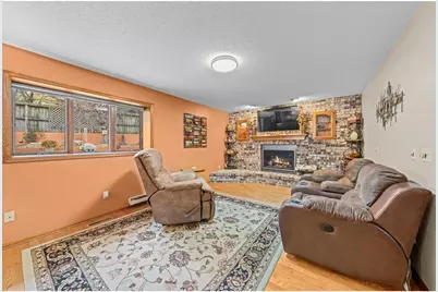 410 River Hills Road, River Falls, WI 54022 - Photo 14