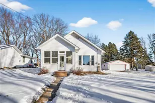 306 N Division St, Roberts, WI 54023 - Photo 2